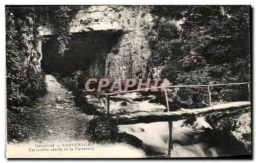 Ansichtskarte AK Dauphine Sassenage La Grotte Carree Et La Passerelle