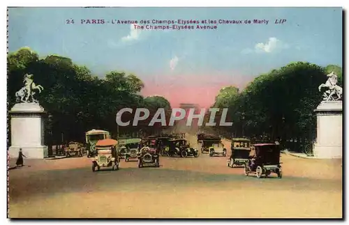 Cartes postales Paris L&#39Avenue Des Champs elysees Et Les Chevaux de Marly