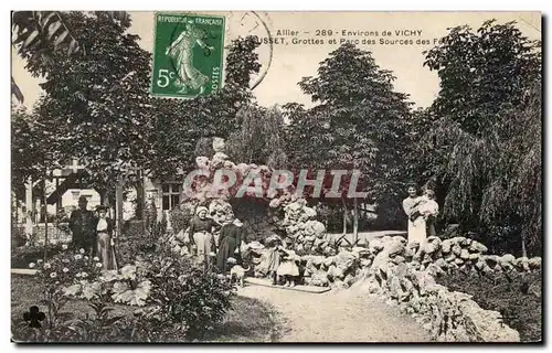 Cartes postales Environs De Vichy Cusset Grottes et Parc Des Sources Des Fees