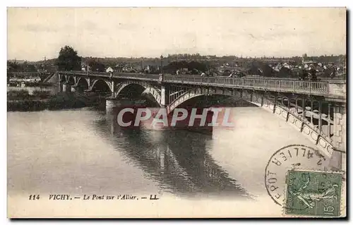 Cartes postales Vichy Le pont Sur l&#34Allier