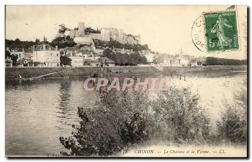 Cartes postales Chinon Le Chateau et la Vienne