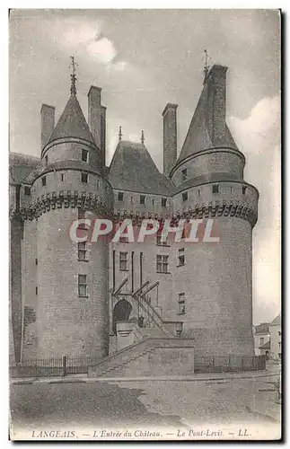 Cartes postales Langeais L&#39Entree du Chateau Le Pont Levis