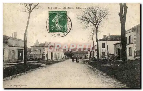 Cartes postales St Fort sur Gironde L&#39Entree du Bourg