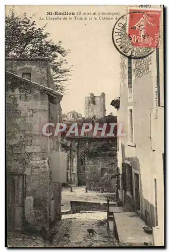 Cartes postales St Emilion La Chapelle de la Trinite et le Chateau de