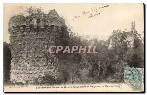 Cartes postales Chateau la Valliere Ruines du Chateau de Vaujours Tour crenelee