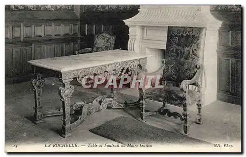 Cartes postales La Rochelle Table Et Fauteuil du Marie Guiton