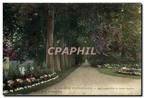 Ansichtskarte AK Palais De Fontainebleau Le Grande Allee du jardin Anglais