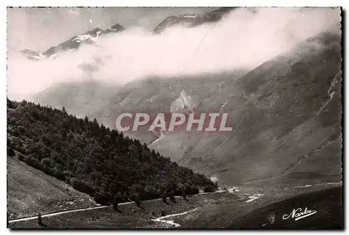 Cartes postales moderne Les Pyrenees Le Tourmalet Descent Vers Bareges