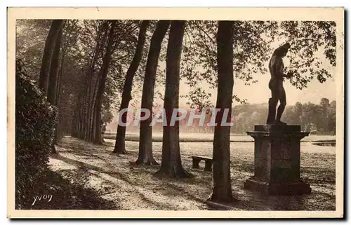 Ansichtskarte AK Splendeurs Et Charmes De Versailles Allee en bordure du Bassin d&#39Apollon