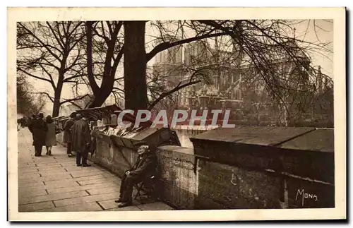 Ansichtskarte AK Les Petis Tableaux De Paris Bouquiniste du quai Montebello Notre Dame