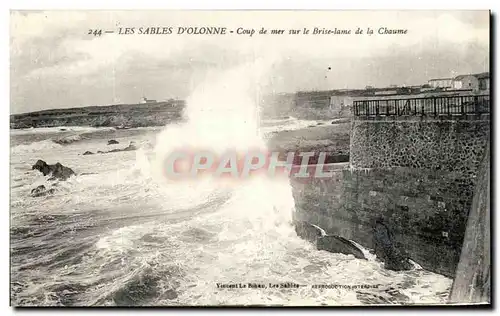 Cartes postales Les Sables D'Olonne Coup de mer sur le Brise Lame de la Chaume