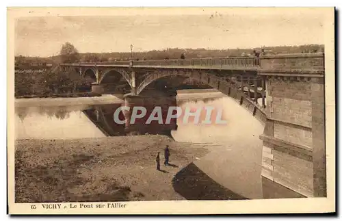 Cartes postales Vichy Le Pont sur I&#39Allier