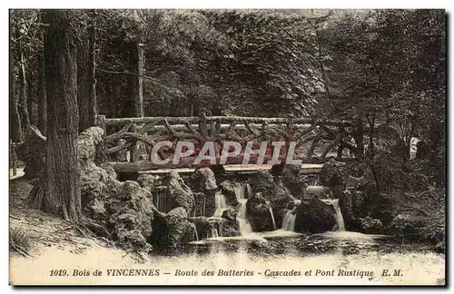 Cartes postales Bois De Vincennes Route Des Batteries Cascades Et Pont Rustique