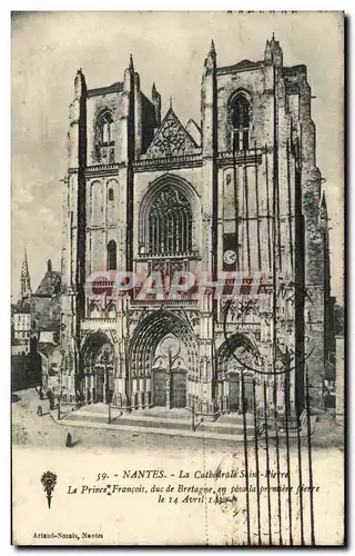 Ansichtskarte AK Nantes La Cathedrale Saint Le Prince Francois duc de Bretagne