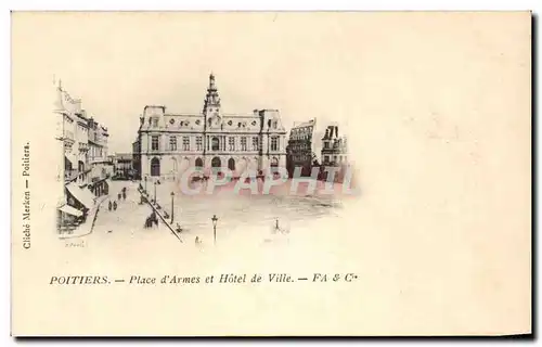 Cartes postales Poitiers Place d'Armes et Hotel de Ville