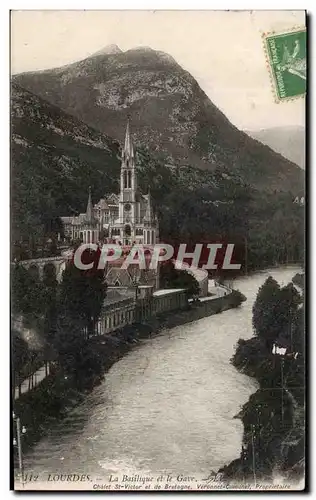 Cartes postales Lourdes La basilique et le Gave Chatet St Victor et de bretagne