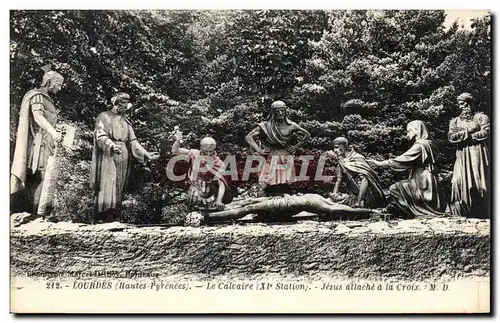 Cartes postales Lourdes Le Calvaire Jesus attache a la Croix