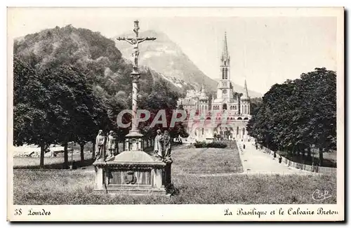 Cartes postales Lourdes Le basilique et le Calvaire Breton