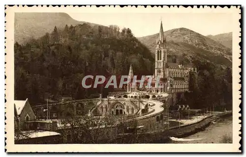 Cartes postales Lourdes Vue d&#39ensemble sur le Basilique