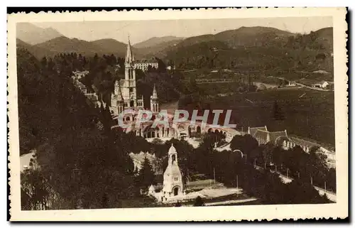Cartes postales Lourdes la Basilique et le Monument interallie vus du Chateau Fort