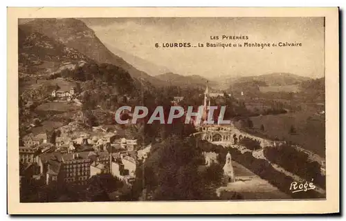 Cartes postales Les Pyrenees Lourdes la Basilique et la Montagne du calvaire