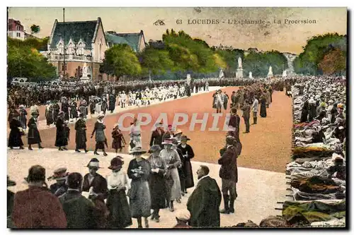 Cartes postales Lourdes L&#39Esplanade la procession