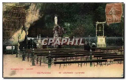 Cartes postales Les Pyrenees Lourdes La Grotte