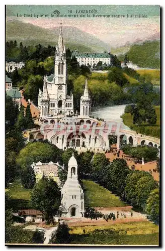 Ansichtskarte AK Lourdes La Basilique et le Monument de la Reconnaissance Interallie