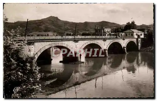 Ansichtskarte AK Hendaye Frontiere Franco Espagnole Le Port