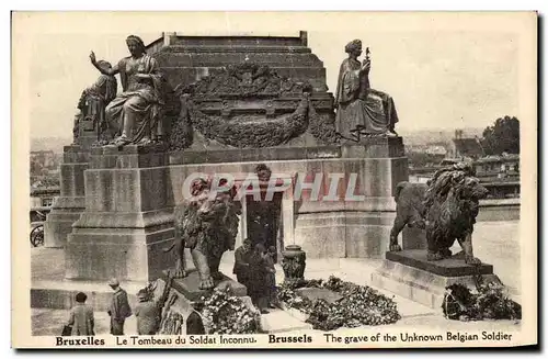 Cartes postales Bruxelles Le tombeau du soldat inconnu Lions