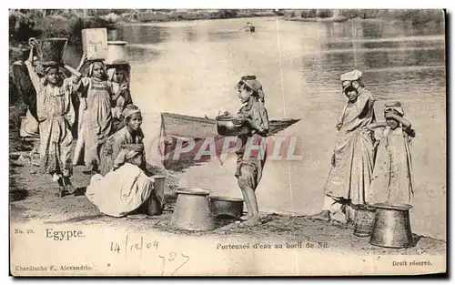 Cartes postales Egypte Porteuses d'eau au bord de Nil Enfants