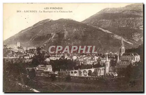 Cartes postales Les Pyrenees Lourdes La Basilique et le Chateau fort