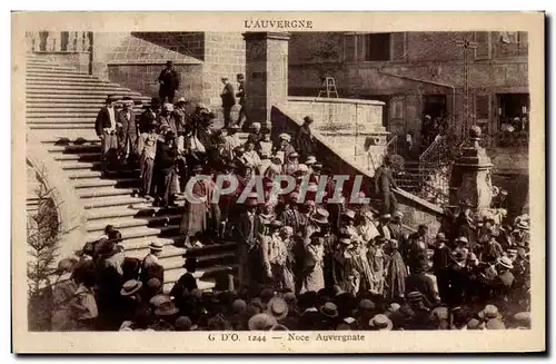 Cartes postales L&#39Auvergne Noce Auvergnate Folklore Costume