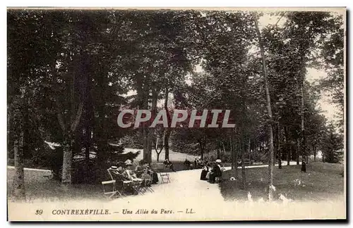 Cartes postales Contrexeville Une allee Du Parc