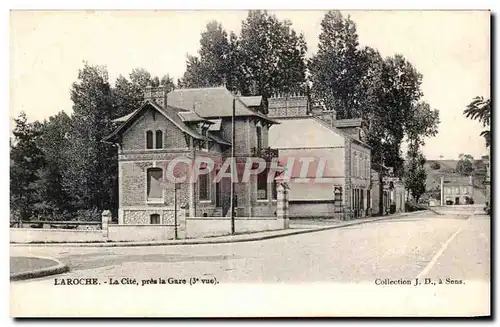 Cartes postales Laroche La Cite Pres la Gare