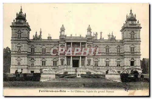 Cartes postales Ferrieres en Brie Le Chateau Facade du Grand Perron