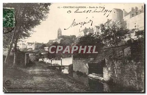 Cartes postales Chateau Landon Bords du Fusin Lavoir