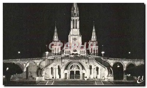 Ansichtskarte AK Lourdes La Basilique Illuminee