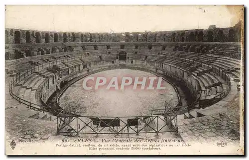 Cartes postales Arles Vue Generale Des Arenes