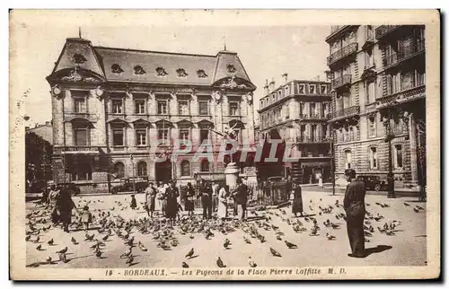 Ansichtskarte AK Bordeaux Les Plages De La place Pierre Laffitte