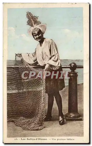 Cartes postales Les Sables d&#39Olonne Une gracieuse Sablaise Foklore Costume