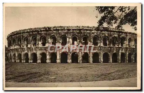 Cartes postales Nimes Les Arenes