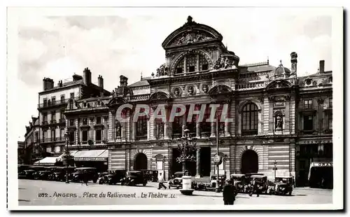 Cartes postales Angers Place du Ralliement Le Theatre