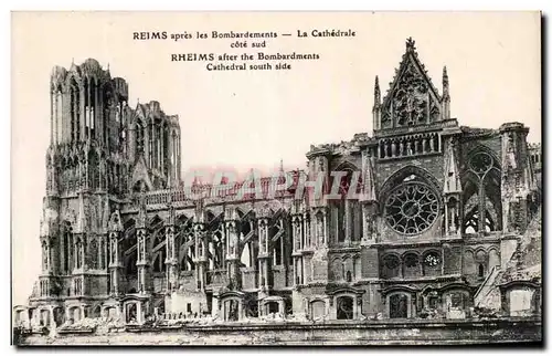 Ansichtskarte AK Reims Apres Les Bombardements La Cathedrale Militaria