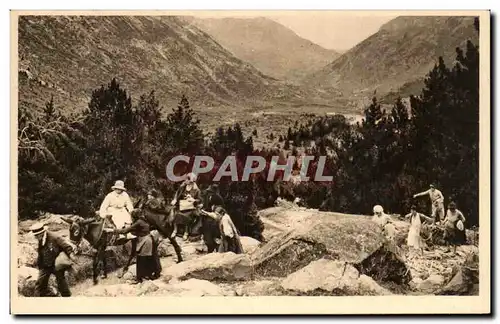 Cartes postales Cirque De Gavarnie Chemin muletier conduisan au Cirque