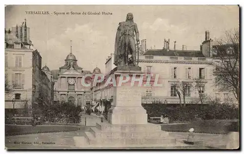 Ansichtskarte AK Versailles Square et Statue du General Hoche