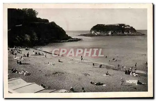 Cartes postales Saint Quay Un Coin De La Plage De La Comtesse Et Rocher