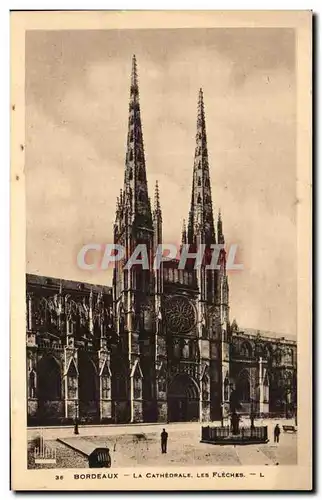 Cartes postales Bordeaux la Cathedrale Les Fleches