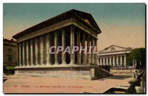 Ansichtskarte AK Nimes la maison Carree Et Le Theatre