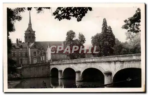 Cartes postales Romorantin Le Pont sur La sauldre Vu Du Square